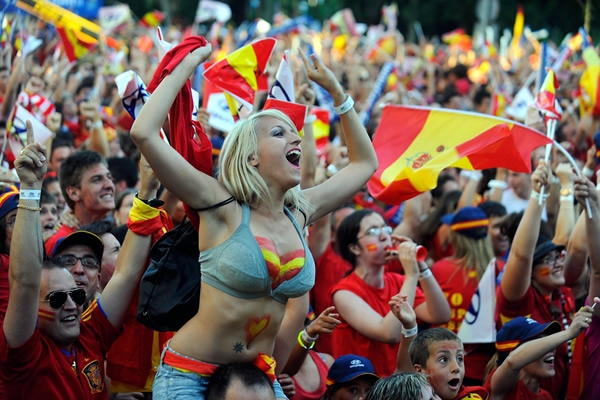 Los festejos no se hicieron esperar en la capital española.