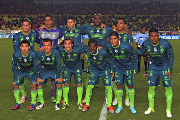 Los once Guerreros que visitaban el Morelos.