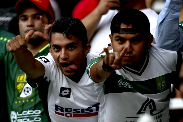 Los seguidores de la Fiera del honor.