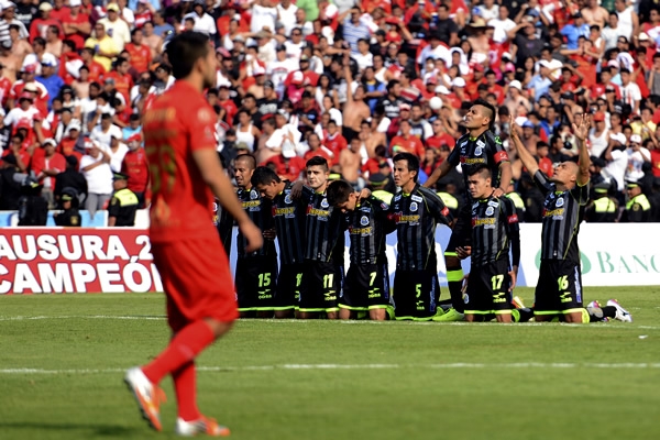 Los segundos son eternos en este momento.