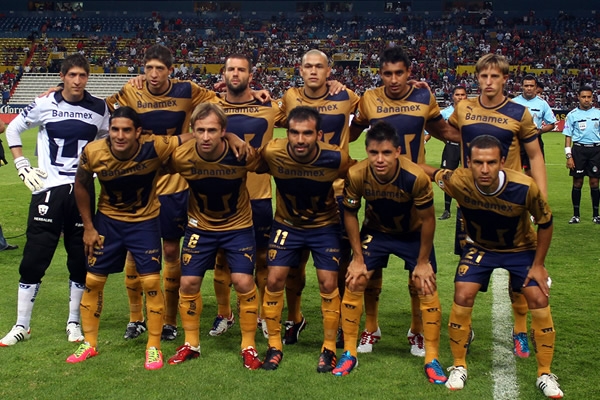Los universitarios debutando en el Apertura 2012.