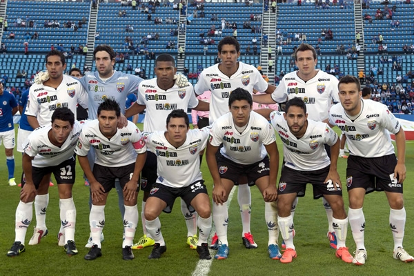 Los visitantes que buscan salir de la parte baja de la Tabla General.