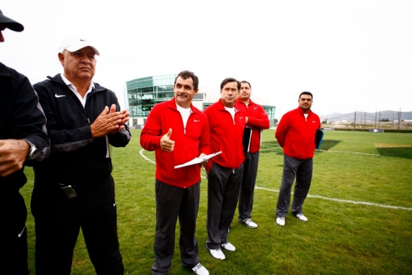 Los visores comenzaban con sus anotaciones.