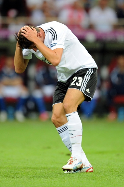Mario Gomez se desesperaba por el accionar alemán.