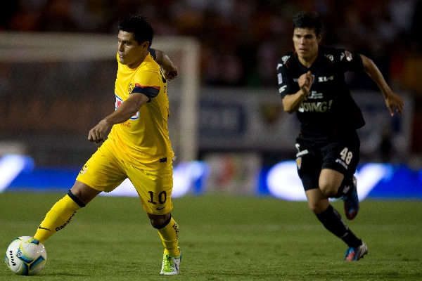 Martínez.