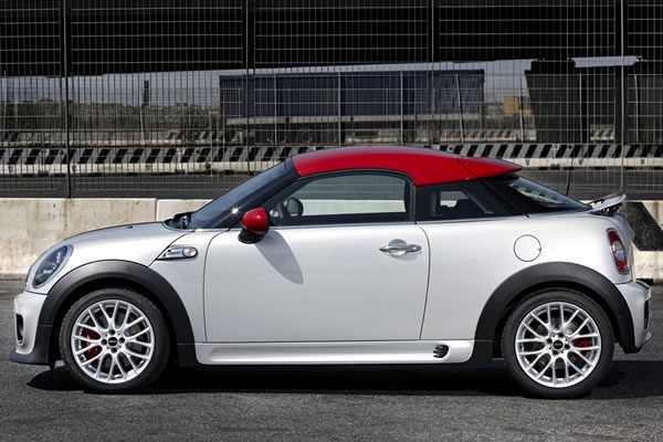 MINI Cooper Coupé 2012