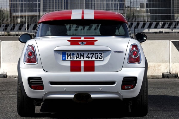 MINI Cooper Coupé 2012
