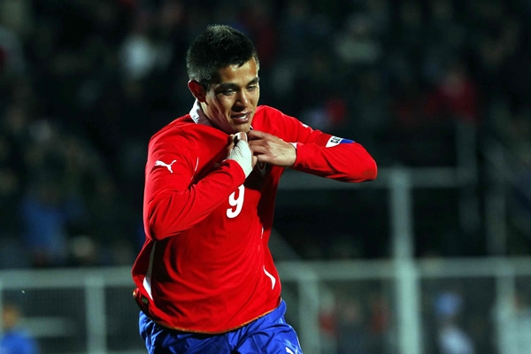Al minuto 65, Carlos Muñoz pusó adelante a la Selección Chilena.