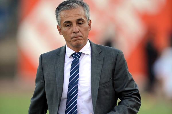 Monterrey-Gallos.