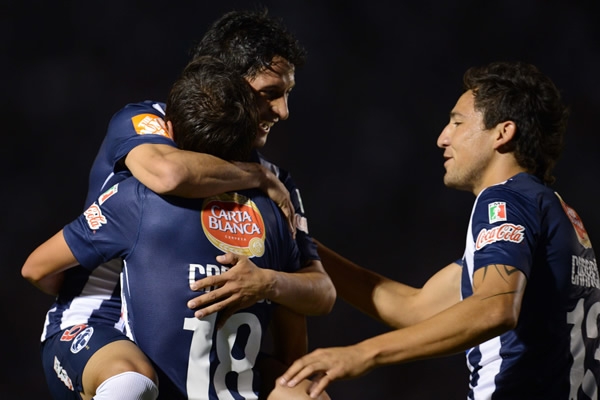 Monterrey-Gallos.