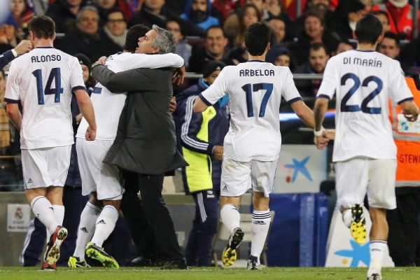 Mou.