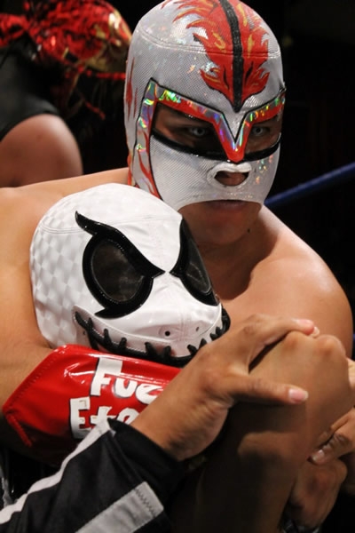 Mucha nostalgia en la IWRG.