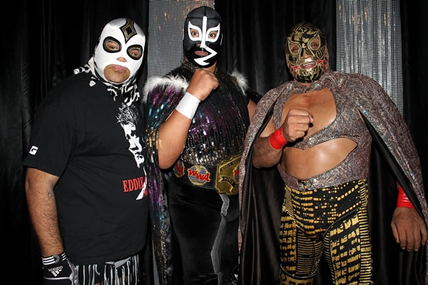 Mucha nostalgia en la IWRG.