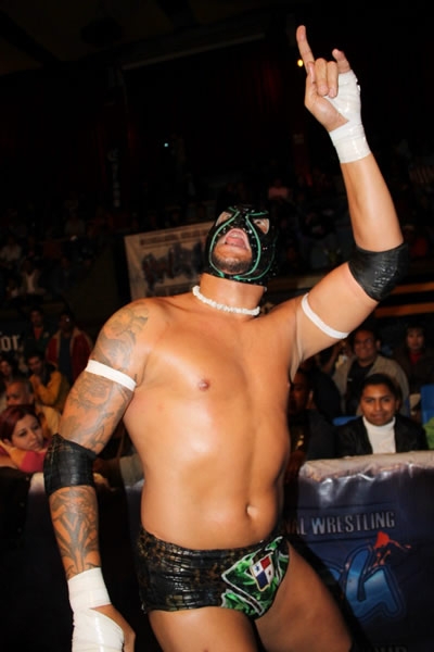 Mucha nostalgia en la IWRG.