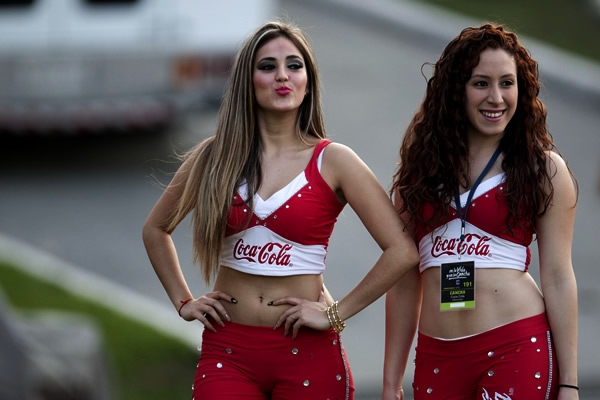 Ojitos para ir con todo.