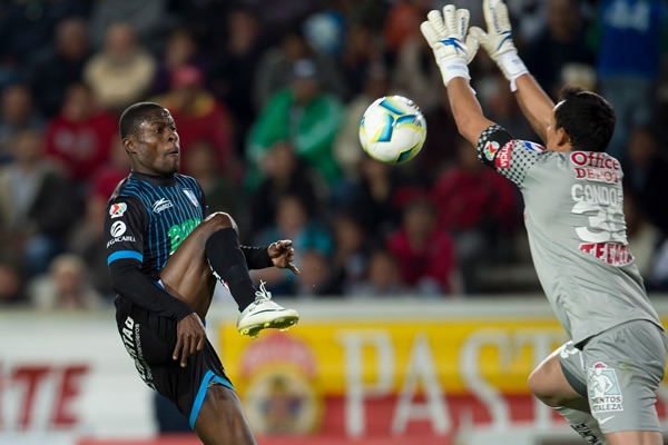 Pachuca-Gallos