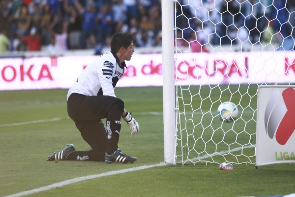 Palacios.