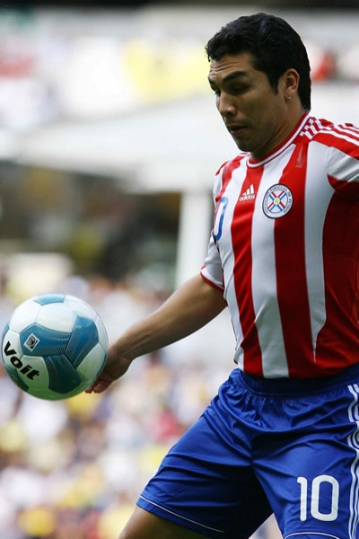 Para el segundo tiempo, Chava se puso la de Paraguay.