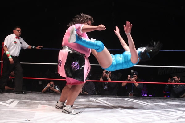 Pasó el primer capítulo de la rivalidad.