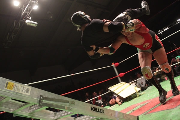 Pasó el primer capítulo de la rivalidad.