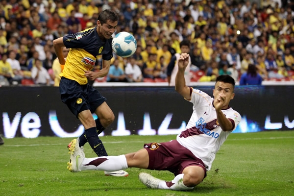 Paul Aguilar fue expulsado al minuto 89.