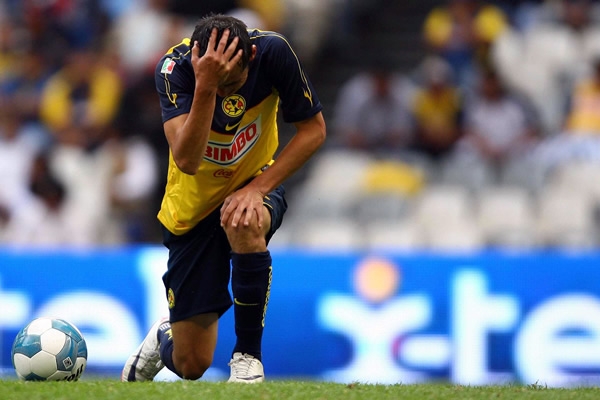 Paul Aguilar tuvo mucha llegada por el lado derecho de la cancha.