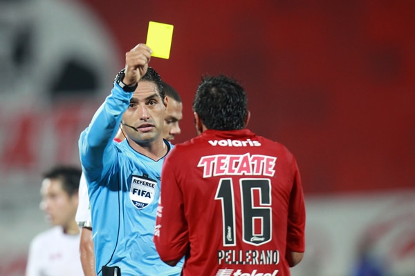 Pellerano fue amonestado.