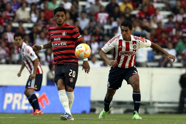 Pero Millar rompe las redes de los visitantes.