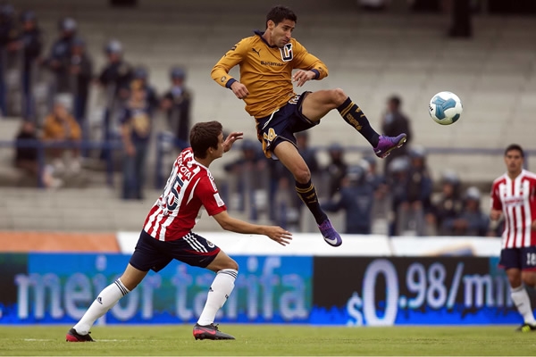 Pumas-Chivas