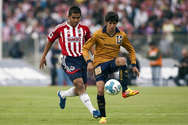 Pumas-Chivas