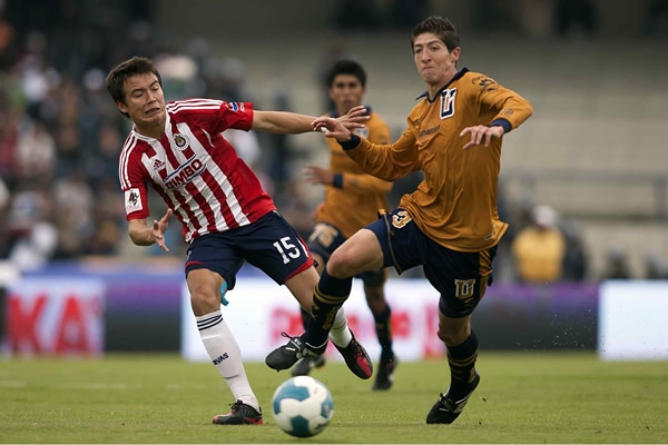 Pumas-Chivas