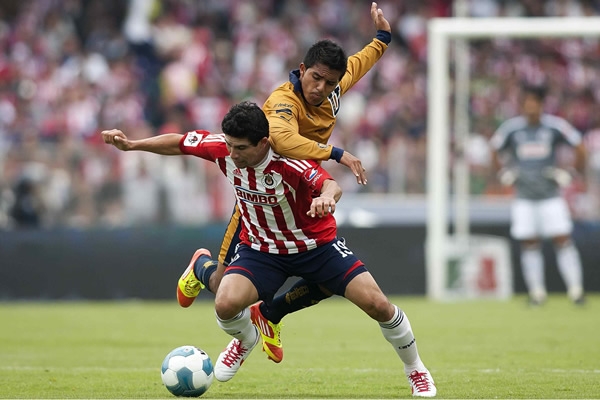 Pumas-Chivas