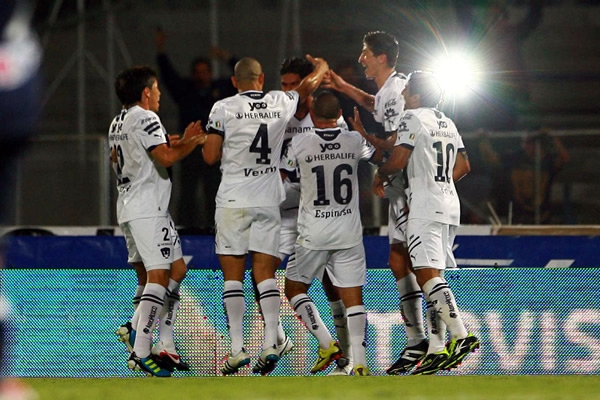 Pumas sigue invicto y amanecrá como líder general.