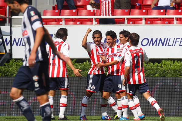Rafael Márquez Lugo abrió el marcador en el Estadio Omnilife.