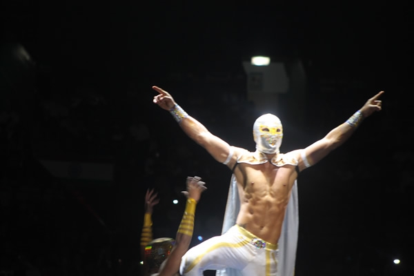 Regresó de Místico