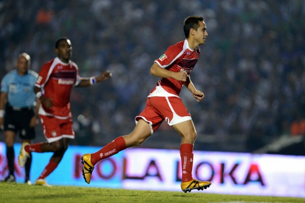 Rodríguez, de penal, emparejó los cartones.