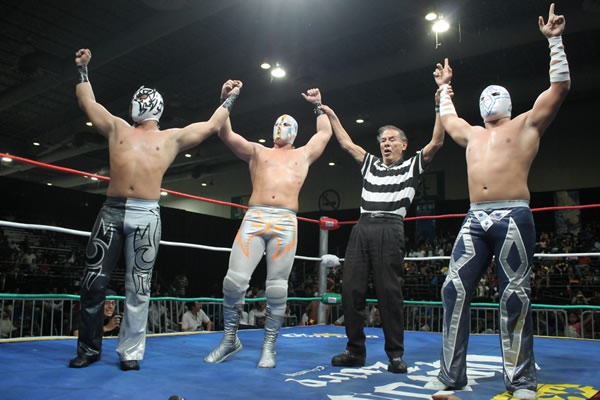 Rompen Atlantis y Guerrero en la Expo.