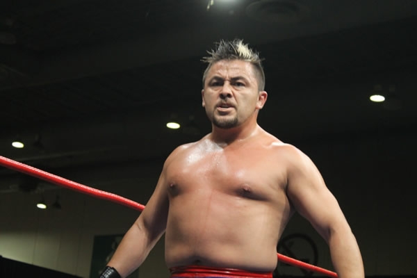 Rompen Atlantis y Guerrero en la Expo.