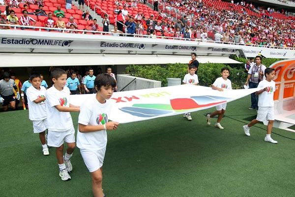 Rumbo a la ceremonía de la Liga MX.