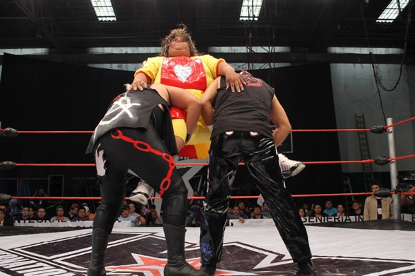 Sangre y violencia en Talli.