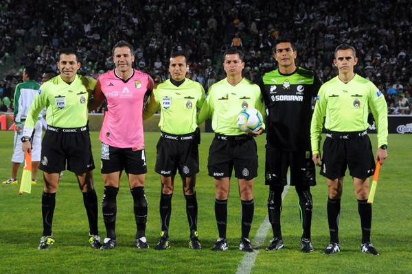 Santos-León