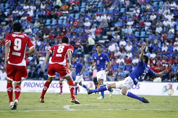 Se dejaron todo en el terreno de juego.
