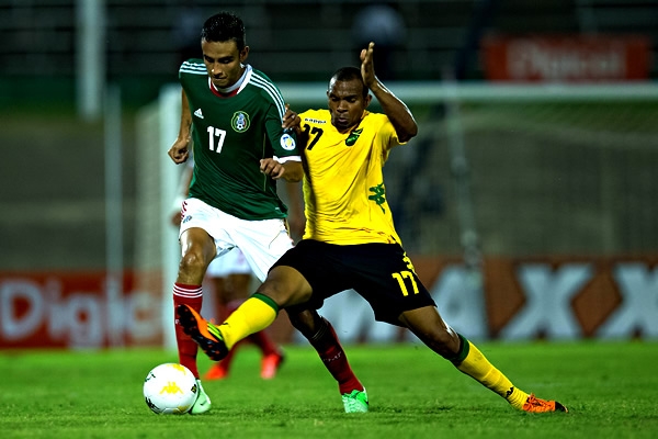 Severo Meza se esta volviendo muy recurrente en las alineaciones.