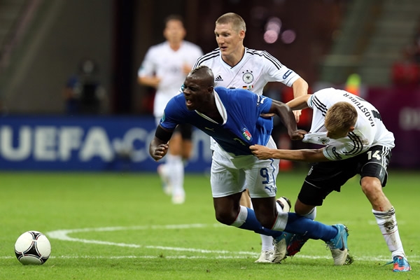 Simplemente Alemania no podía contener a Balotelli.
