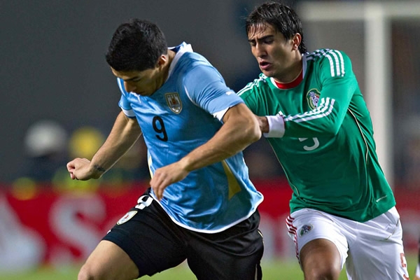 Suarez luchaba por goles