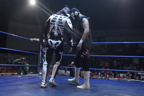 Tarde de festejo en la Arena López Mateos.