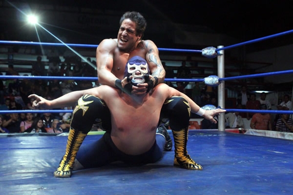 Tarde de festejo en la Arena López Mateos.