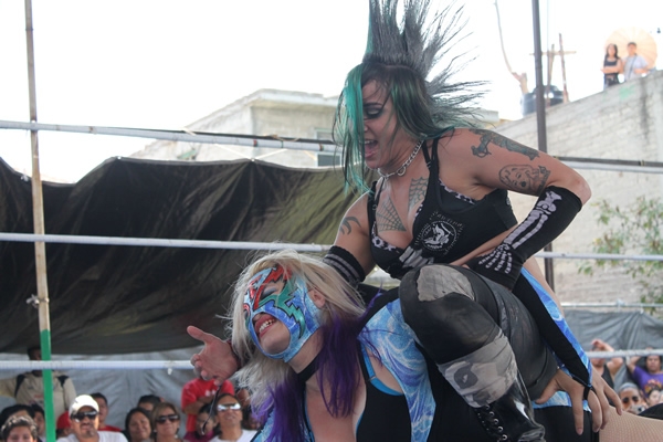 Tarde de retos intensos entre idependientes y coliseinos.