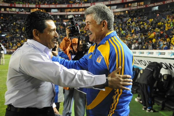 Tigres-Estudiantes