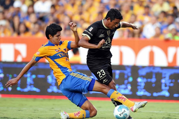 Tigres-San Luis.
